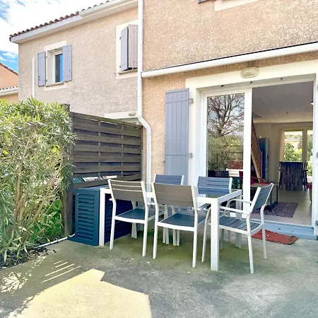 Chez Vous, Ailleurs | Piscine & Terrasse