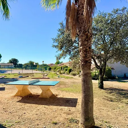 Chez Vous, Ailleurs | Piscine & Terrasse *
